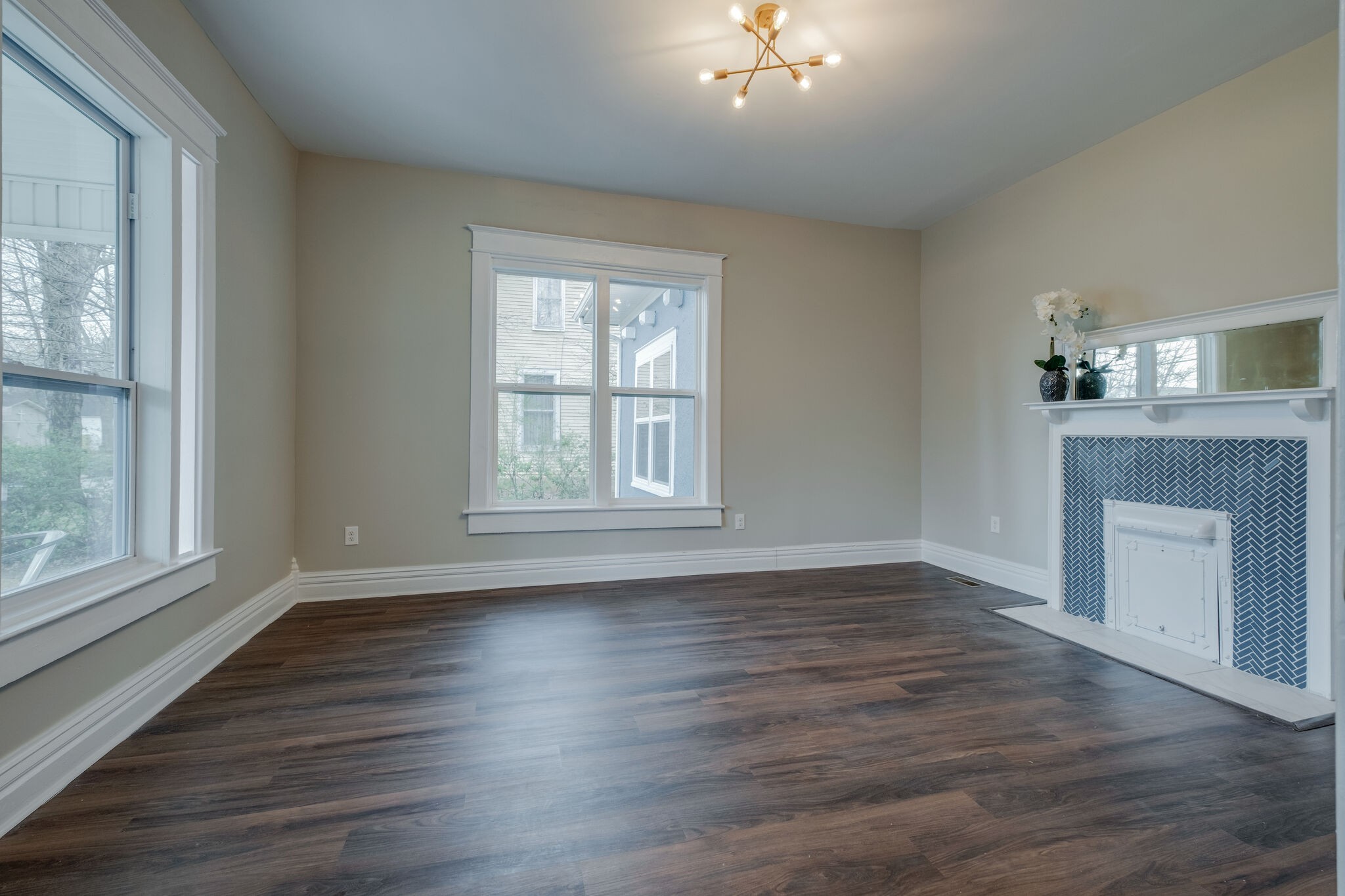 725 North Spring Street Murfreesboro, TN 37130 - Photo 5 of 22 Gallery Image 5