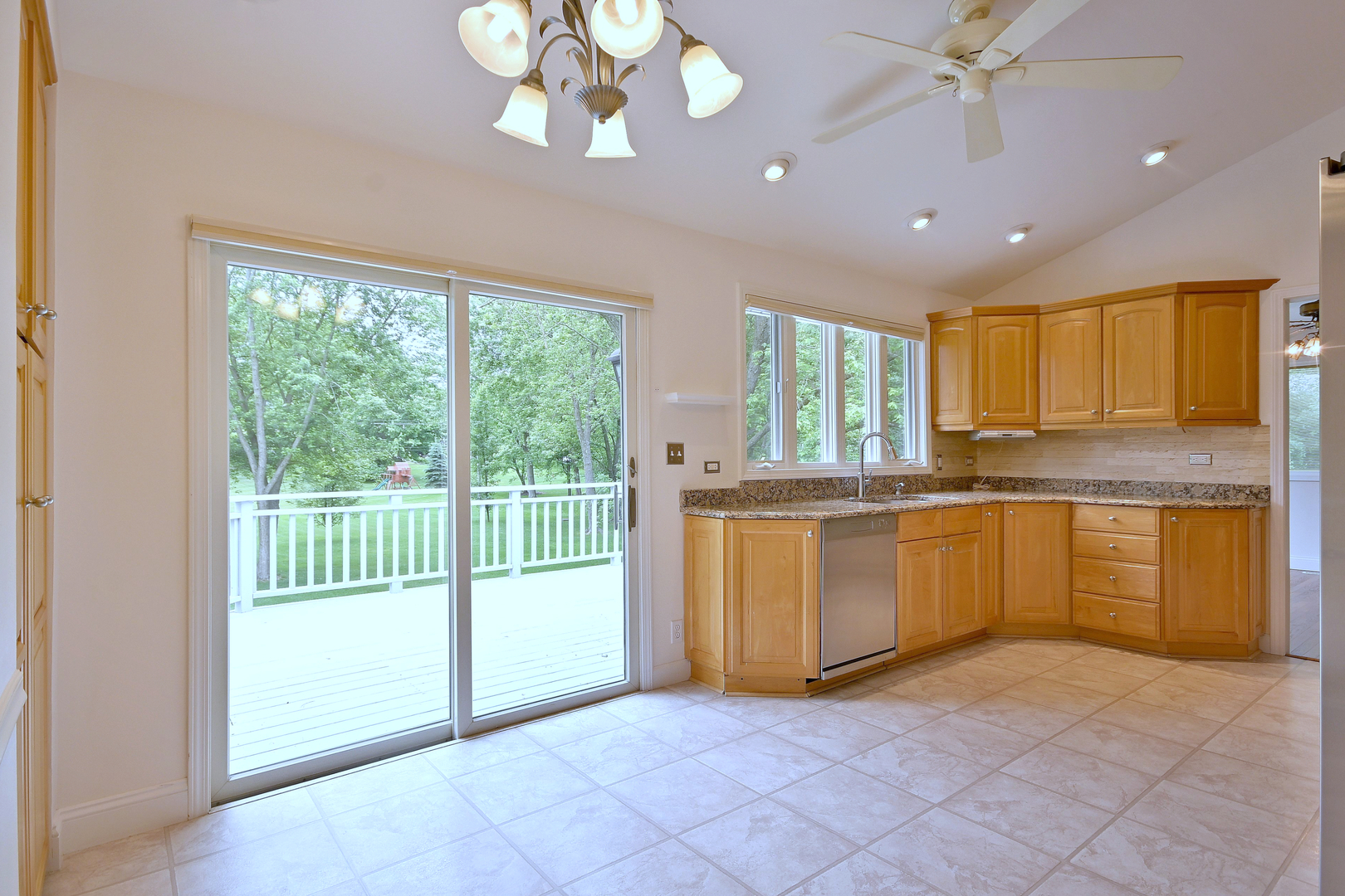 105 Haman Road Inverness, IL 60067 - Photo 14 of 41 Gallery Image 14