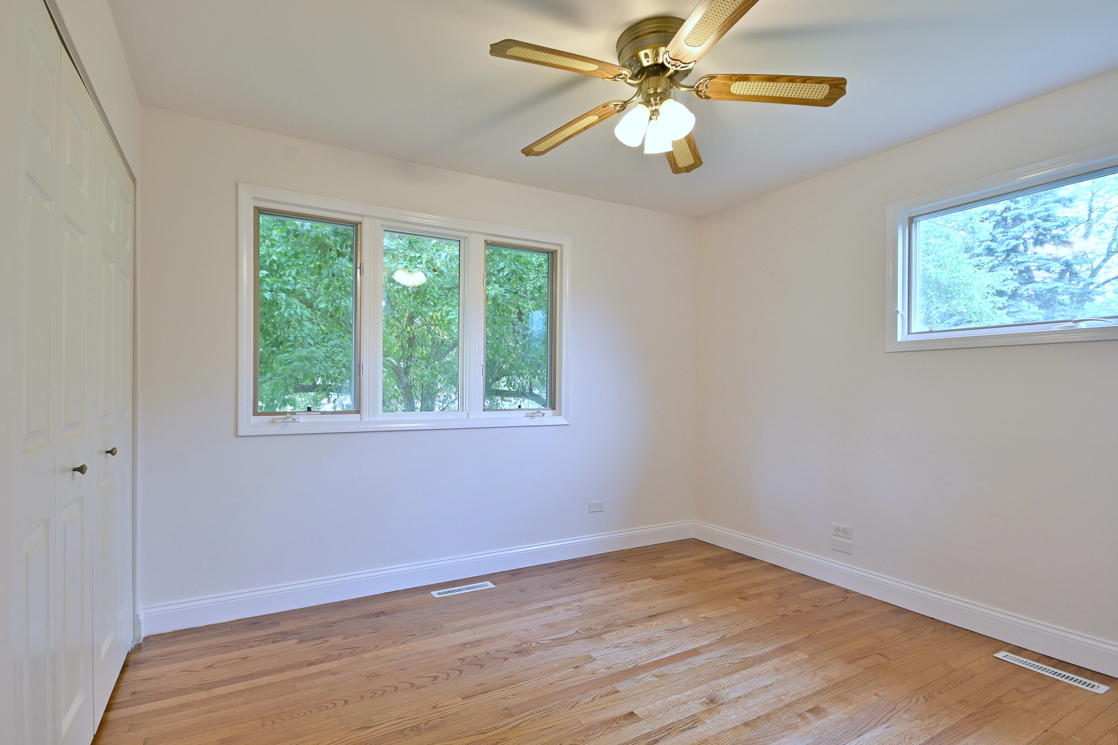 105 Haman Road Inverness, IL 60067 - Photo 18 of 41 Gallery Image 18
