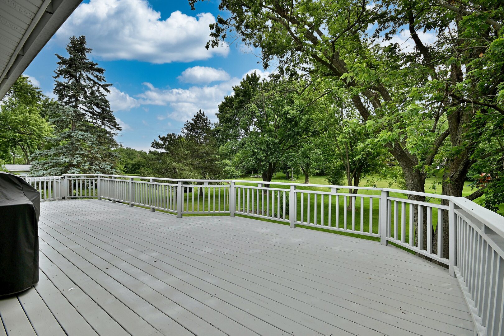 105 Haman Road Inverness, IL 60067 - Photo 33 of 41 Gallery Image 33