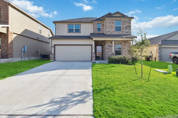 $2,500 | 1033 Windflower, New Braunfels, TX 78130