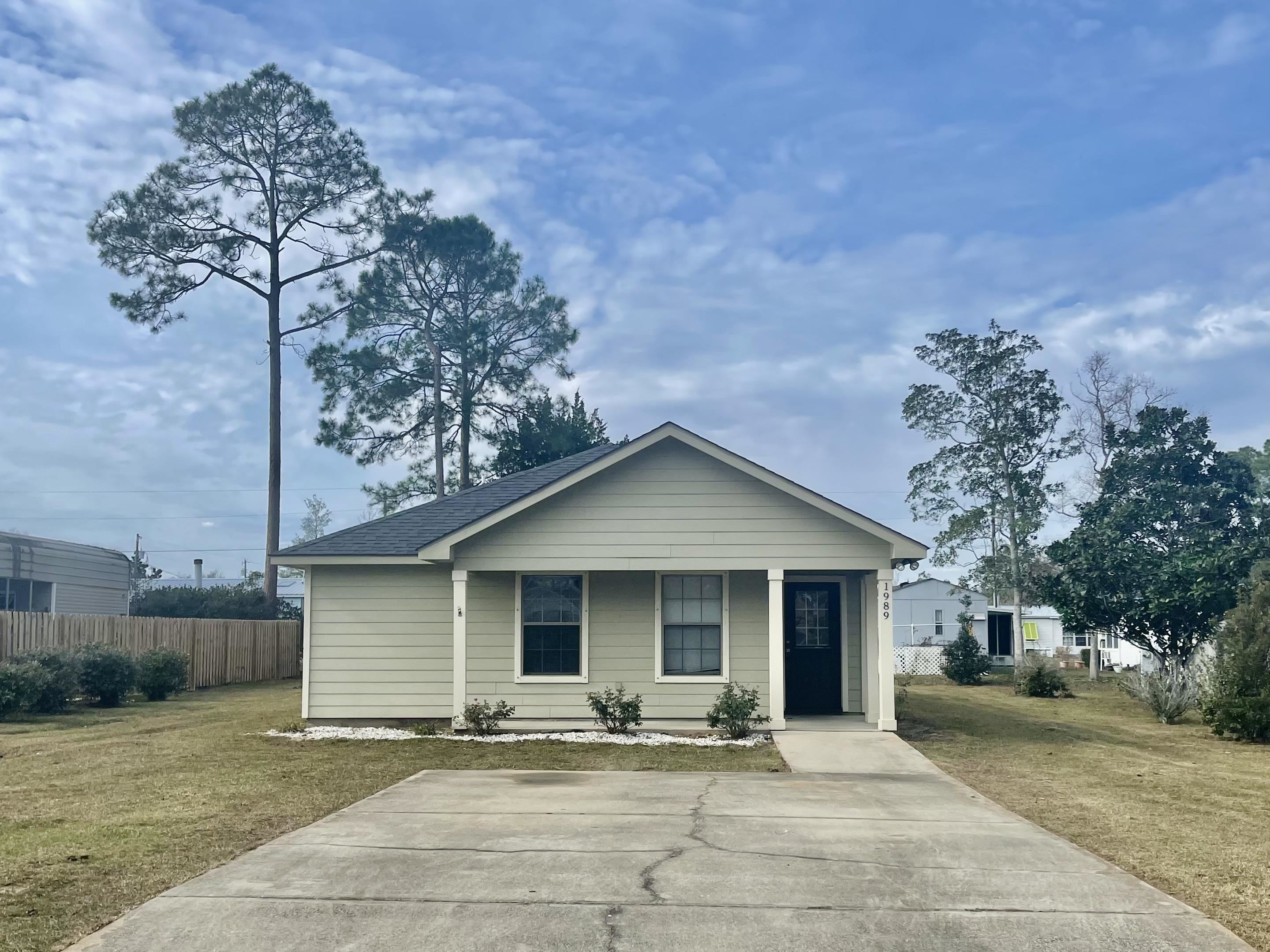 1989 Ridgewood Drive South Lillian, AL 36549 - Photo 1 of 26