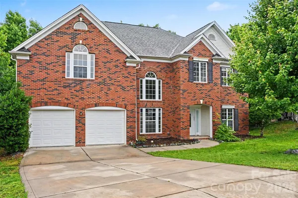 $589,900 | 1631 Shadow Creek Street Northwest, Concord, NC 28027