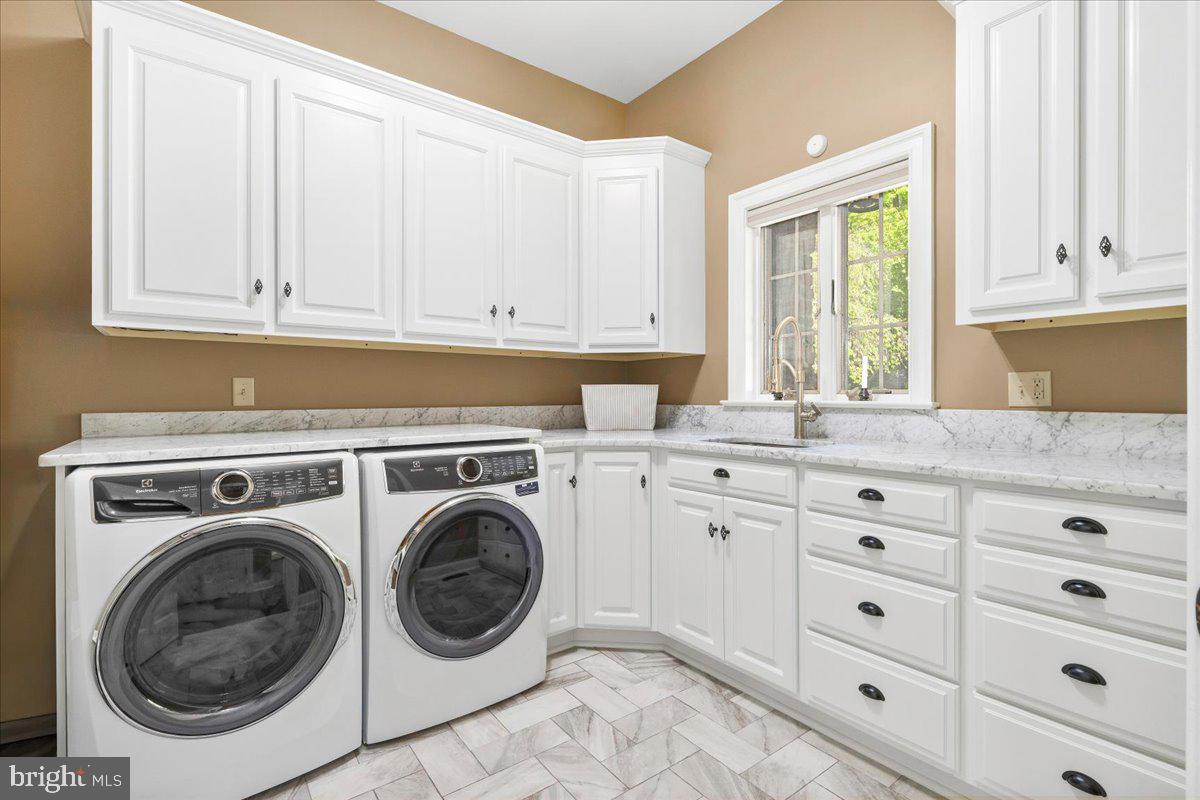 12565 Stone Crest Circle Waynesboro, PA 17268 - Photo 86 of 145 Laundry on main floor