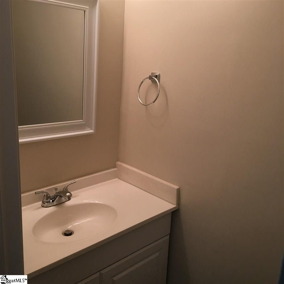 805 Stallings Road, Unit 112 Taylors, SC 29687 - Photo 6 of 9 Gallery Image 6