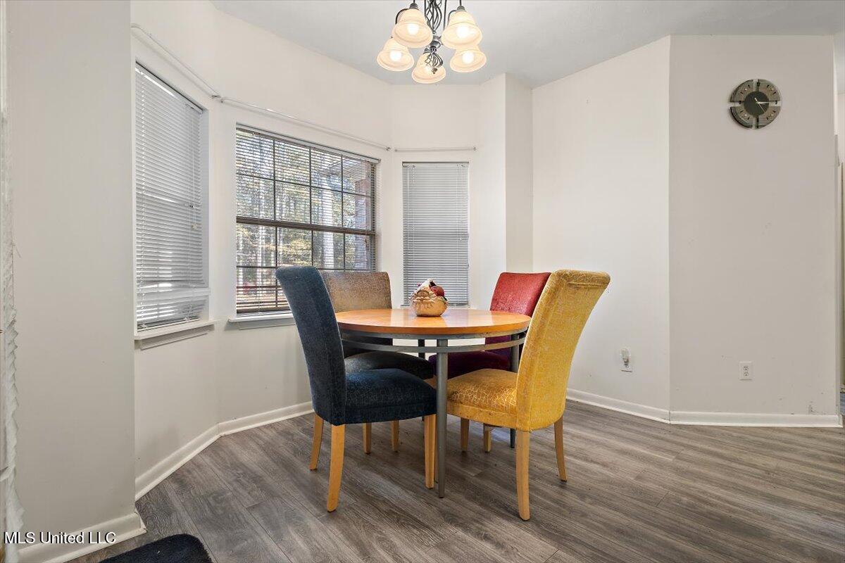 866 Old River Road Harrisville, MS 39082 - Photo 12 of 26 old river- eat in kitchen mls