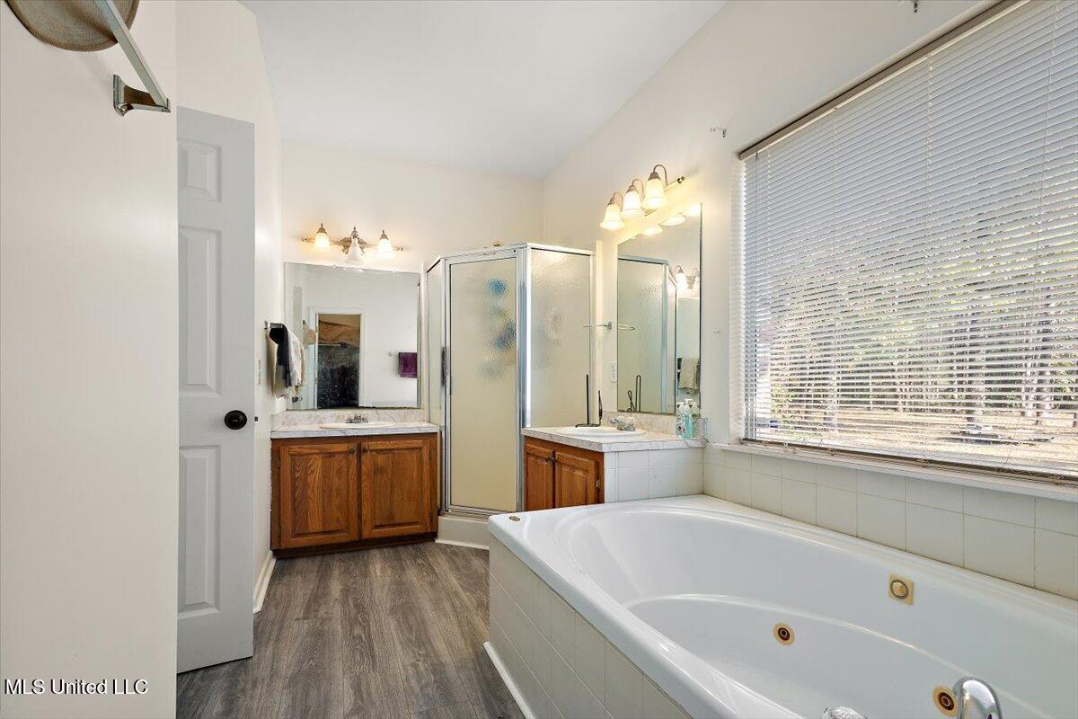 866 Old River Road Harrisville, MS 39082 - Photo 16 of 26 old river master bath mls