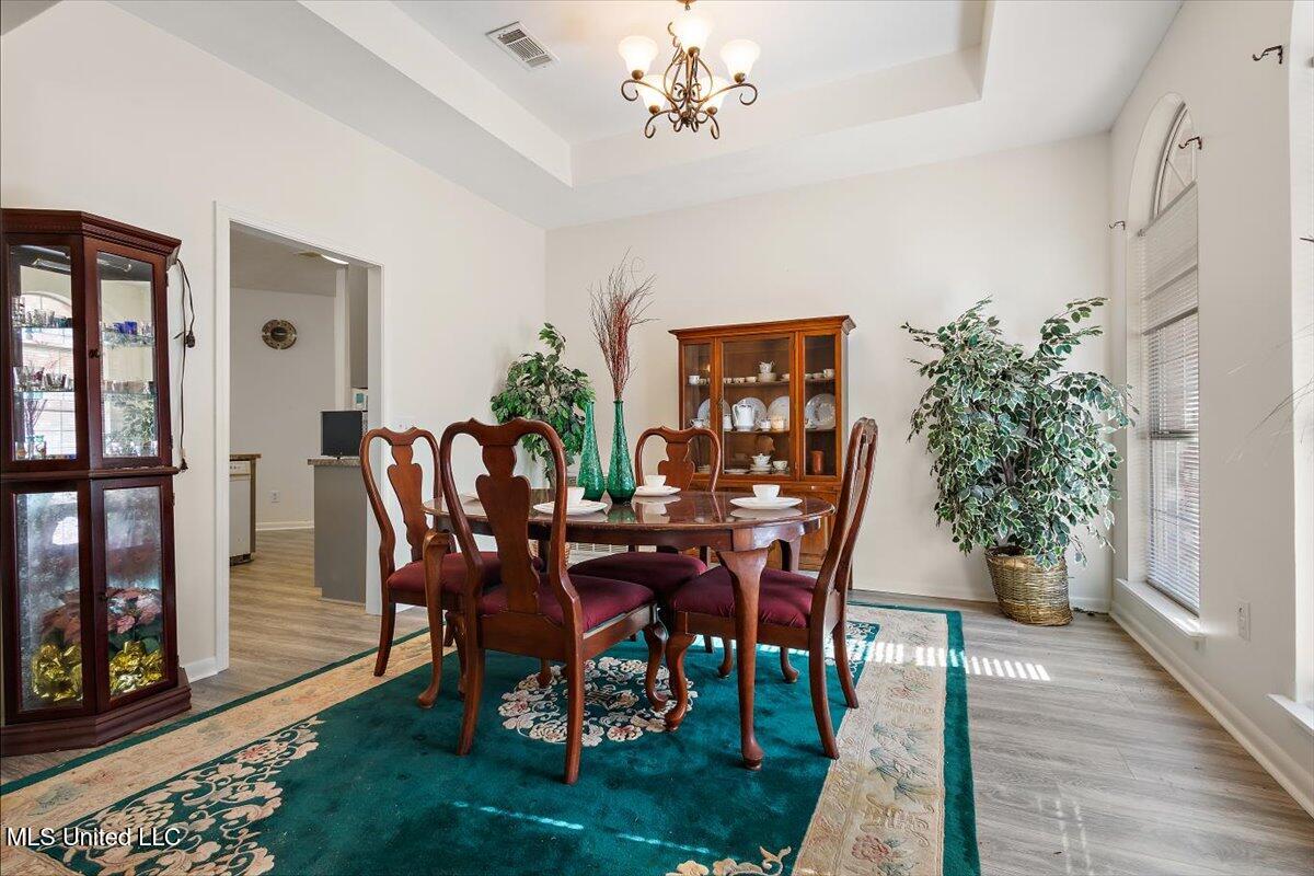 866 Old River Road Harrisville, MS 39082 - Photo 7 of 26 old river-dining room 2 mls