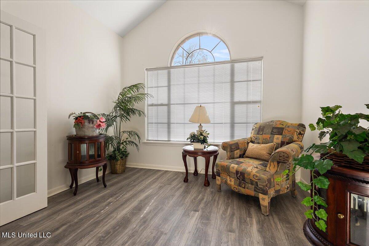 866 Old River Road Harrisville, MS 39082 - Photo 10 of 26 Old River-library int mls