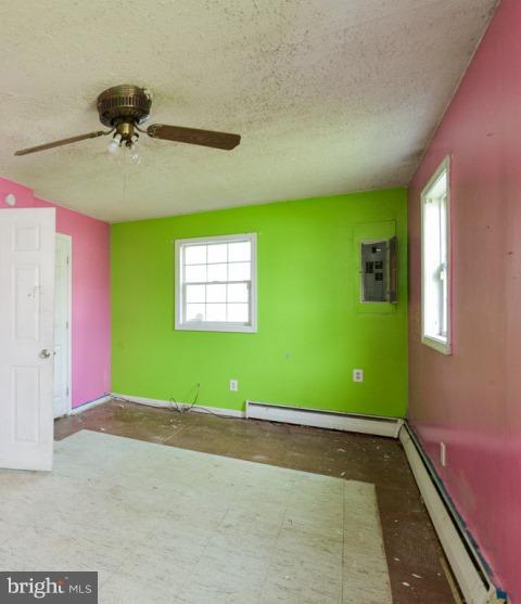 105 Roselawn Road Annapolis, MD 21403 - Photo 14 of 24 Interior (General)