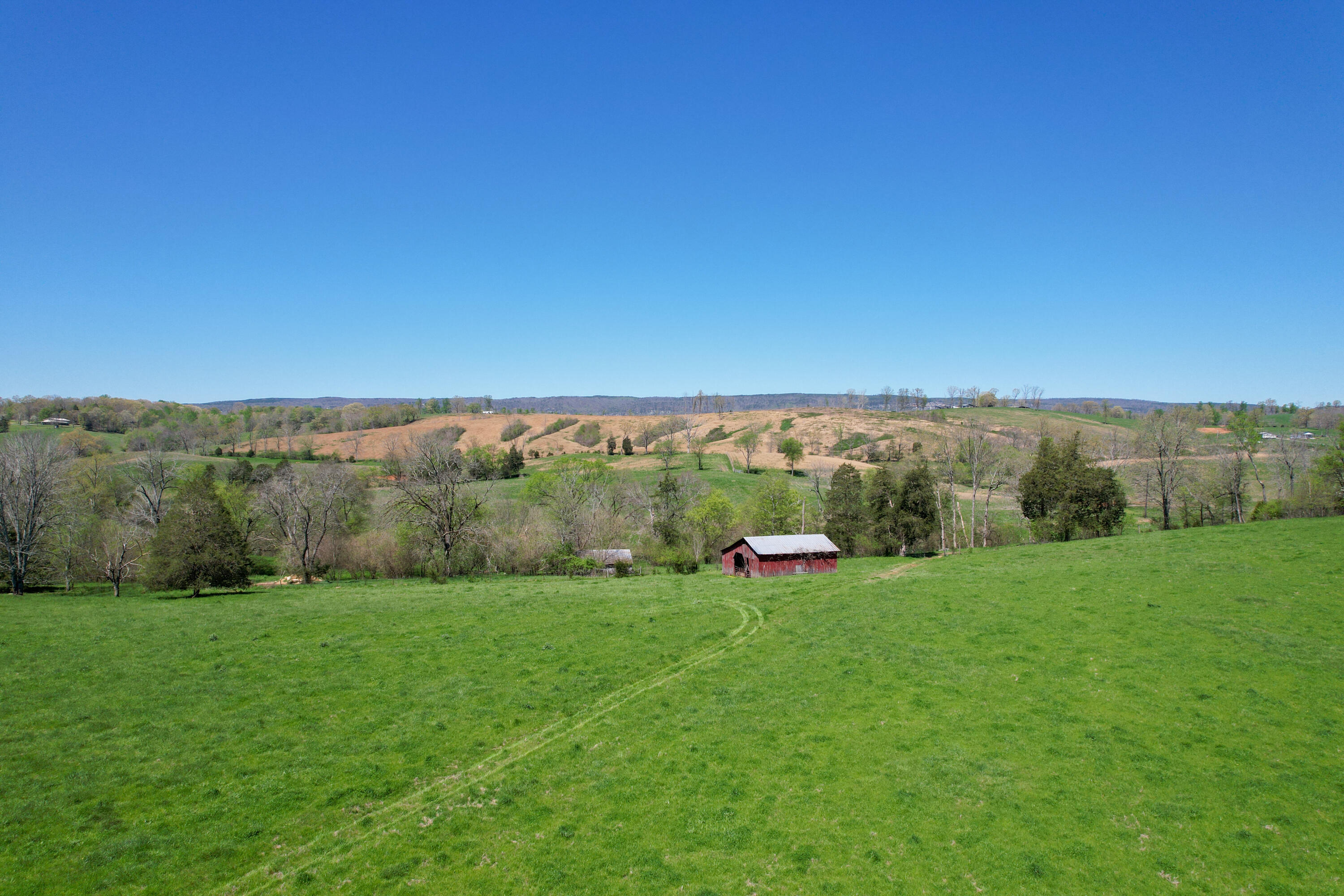 495 Lower East Valley Road Dunlap, TN 37327 - Photo 4 of 58 20240519191324586692000000-o (1)