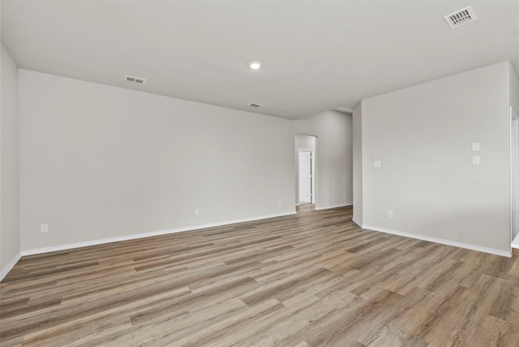 9712 Austin Holw Road Crowley, TX 76036 - Photo 8 of 25