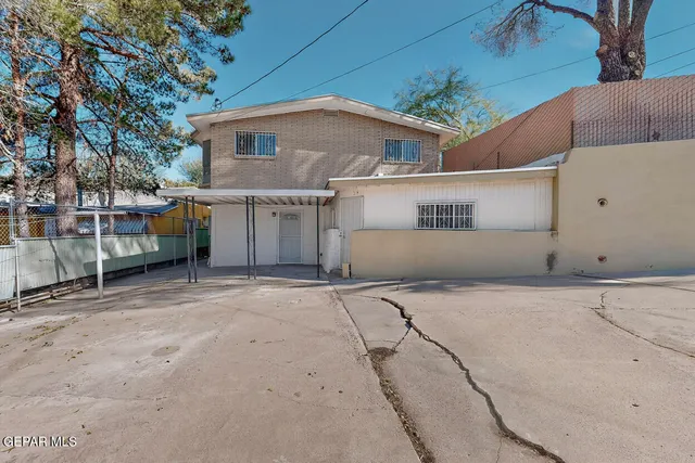 $329,000 | 2201 North Campbell Street, El Paso, TX 79902