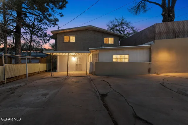$329,000 | 2201 North Campbell Street, El Paso, TX 79902