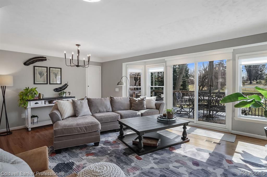 400 Red Oak Lane Rochester Hills, MI 48307 - Photo 15 of 48