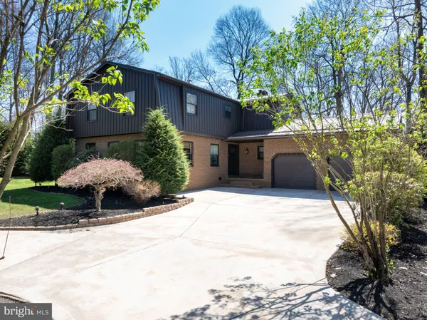$629,900 | 5120 White Oak Drive, Indiana, PA 15701