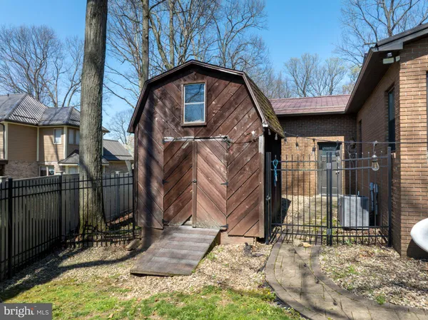 $629,900 | 5120 White Oak Drive, Indiana, PA 15701