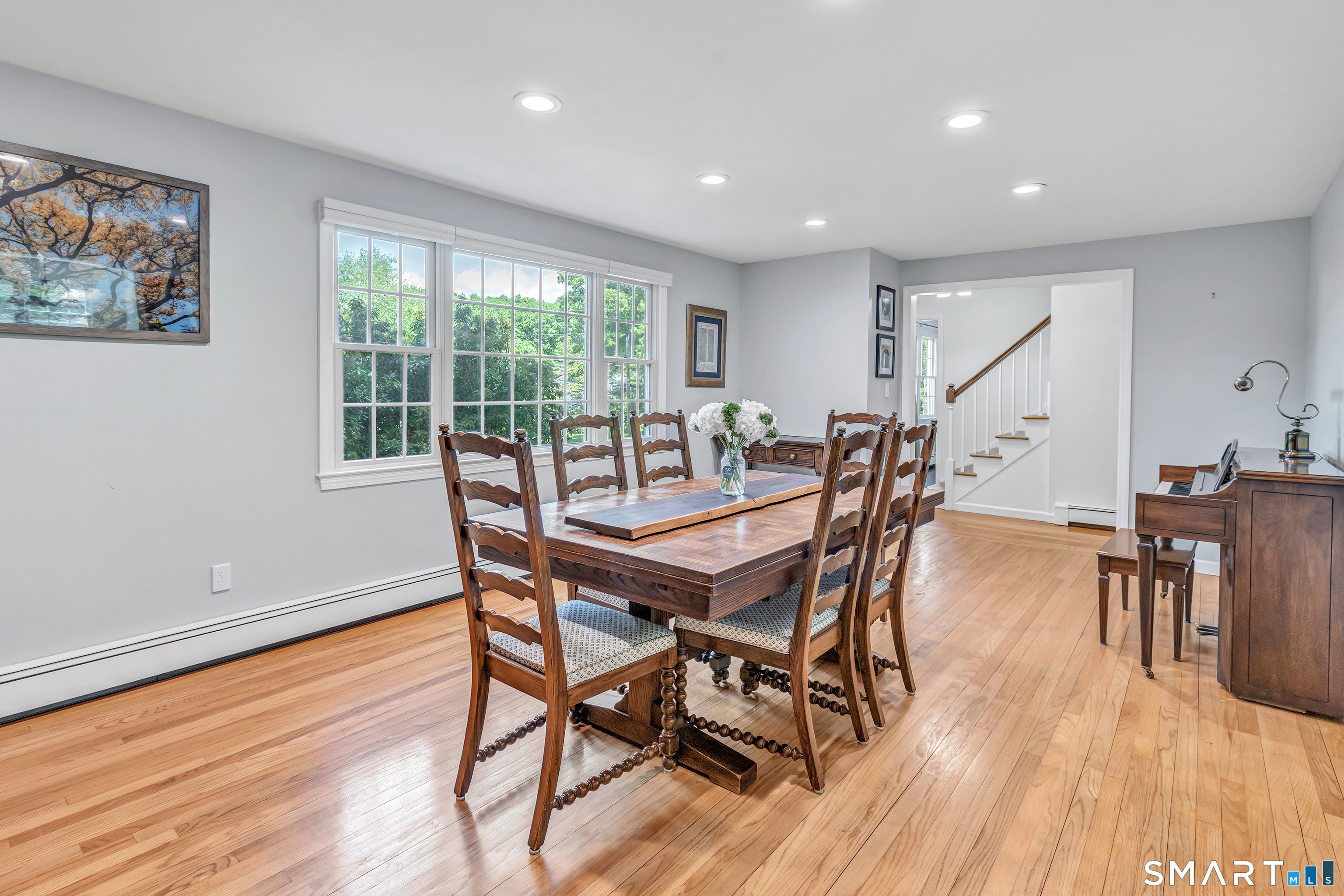 76 Greenbrier Road Trumbull, CT 06611 - Photo 9 of 38