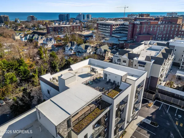$2,908 | 180 Morris Avenue, Unit 406, Long Branch, NJ 07740