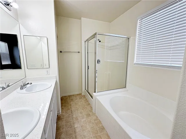$2,200 | 5914 West Tinazzi Way, Las Vegas, NV 89141