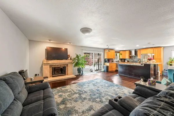 $745,000 | 506 Midway Court, Martinez, CA 94553