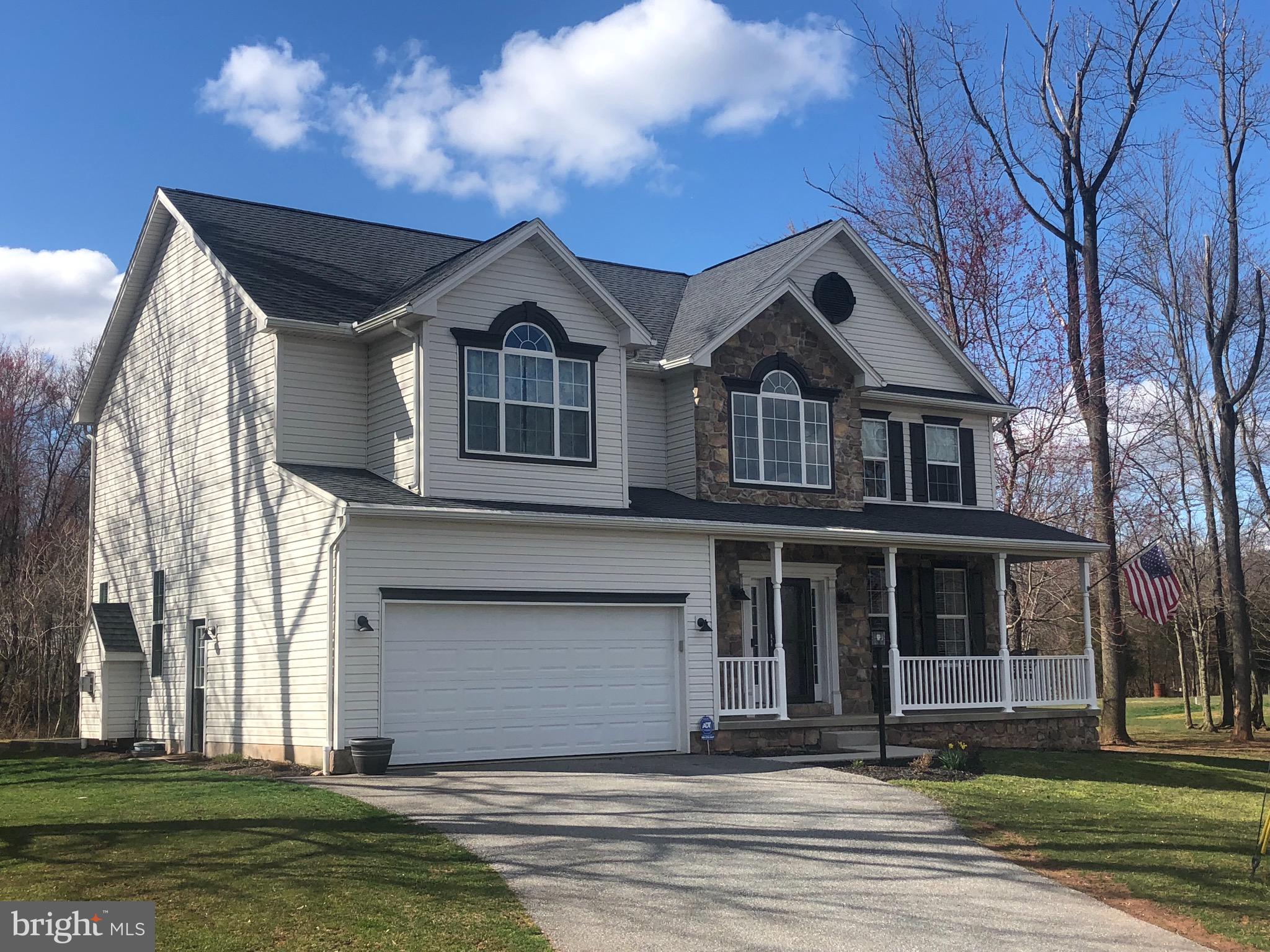 990 East Butter Road York, PA 17406 - Photo 2 of 34
