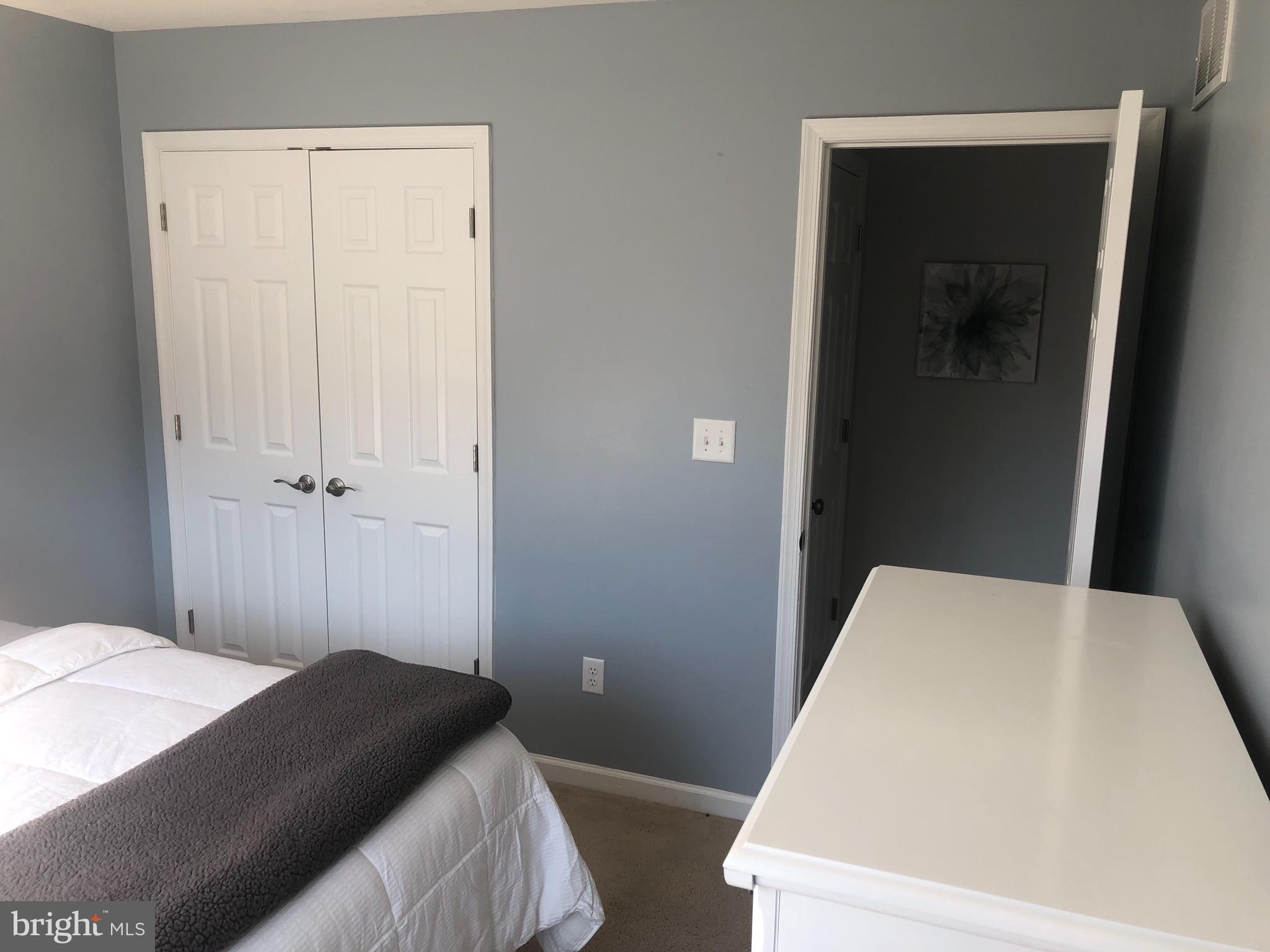 990 East Butter Road York, PA 17406 - Photo 33 of 34