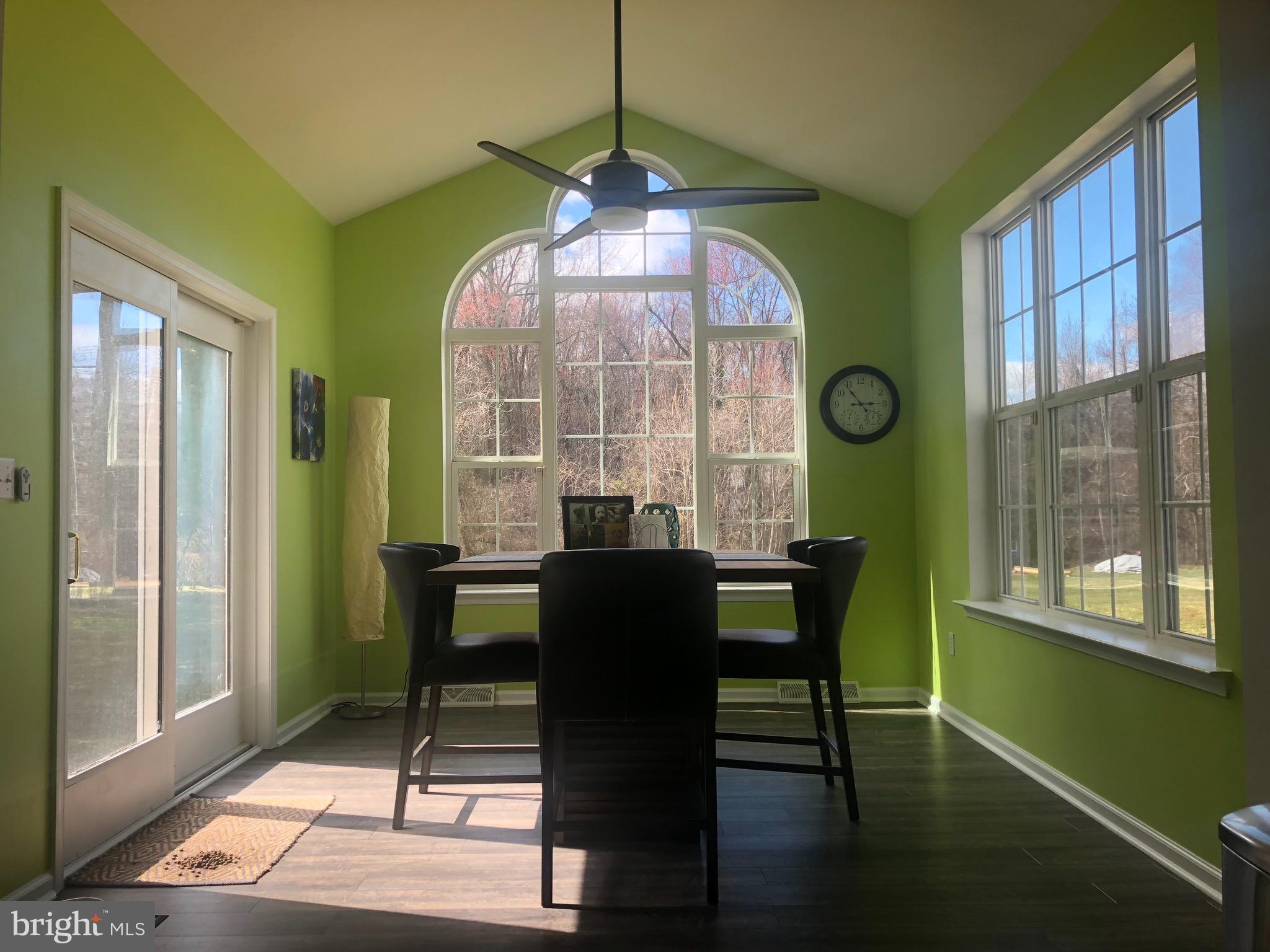 990 East Butter Road York, PA 17406 - Photo 8 of 34
