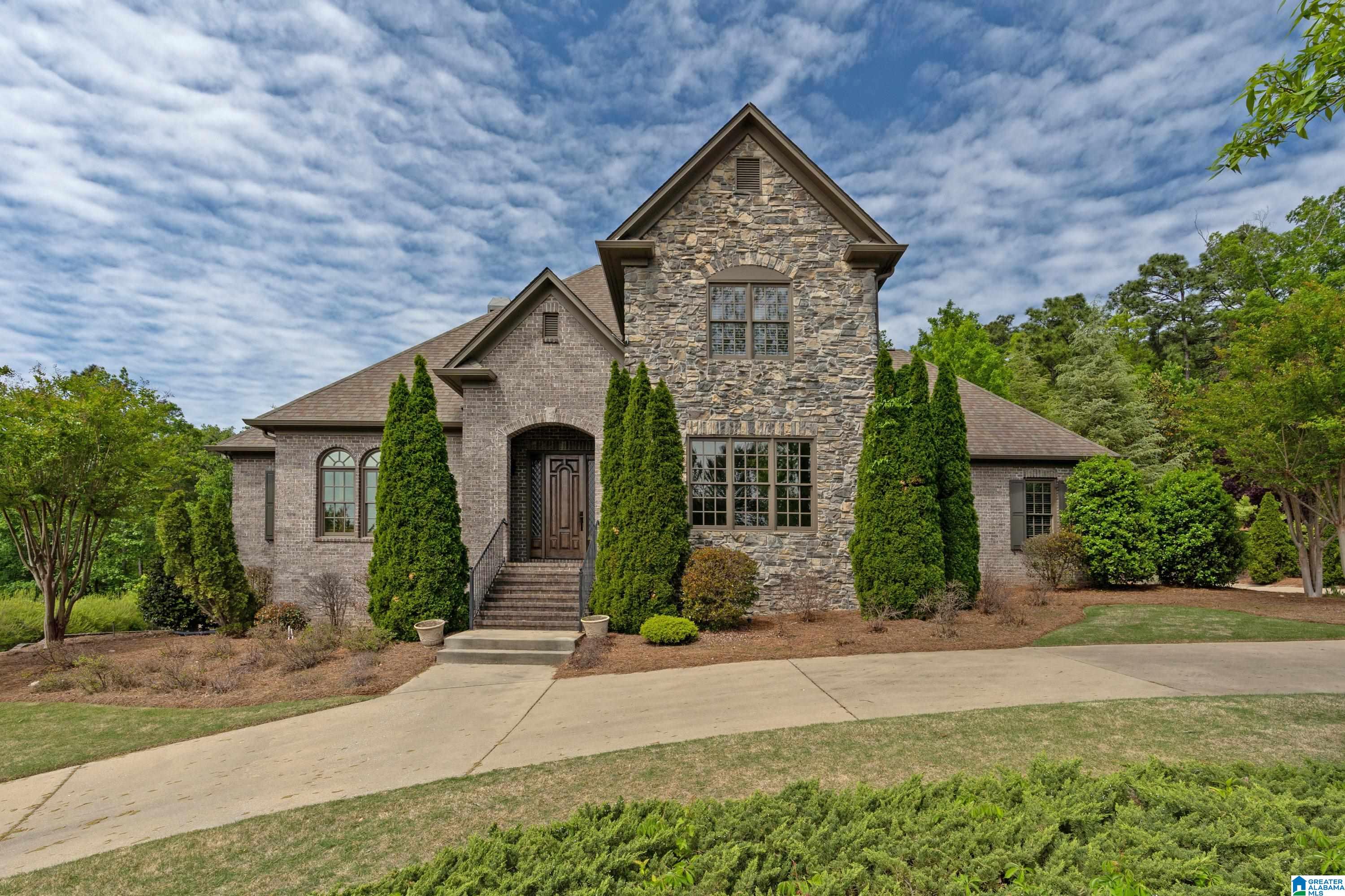 2025 Springhill Court Birmingham, AL 35242 - Photo 2 of 62