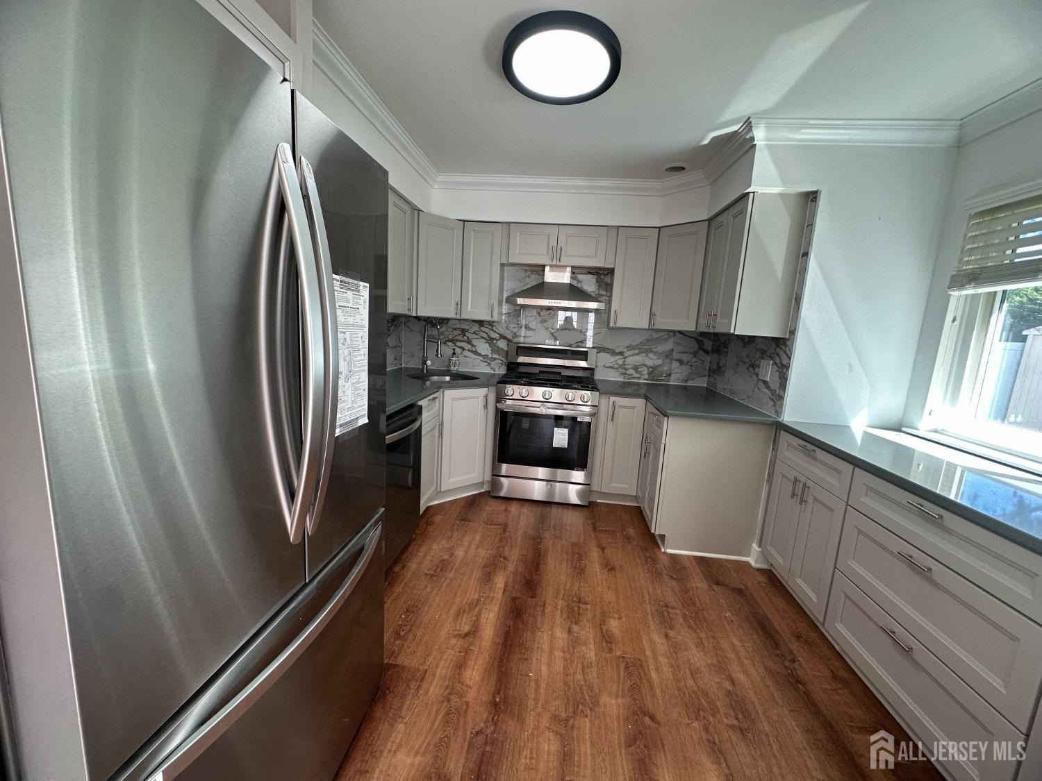 44 Jeffrey Circle Dayton, NJ 08810 - Photo 6 of 16