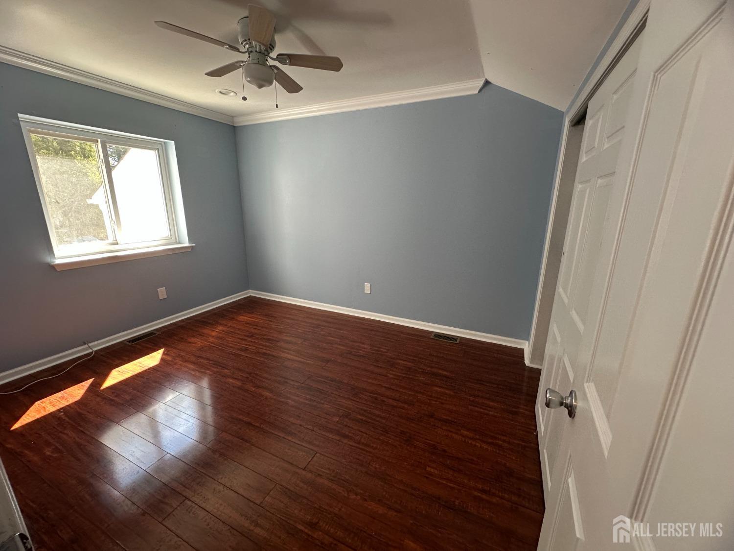 44 Jeffrey Circle Dayton, NJ 08810 - Photo 7 of 16