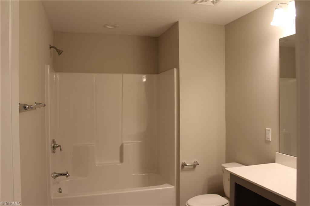 1728 Gerringer Mill Road Burlington, NC 27217 - Photo 18 of 28 Hall Bathroom
