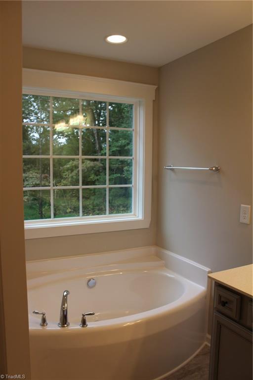 1728 Gerringer Mill Road Burlington, NC 27217 - Photo 25 of 28 Owners Suite Bathroom Garden Tub