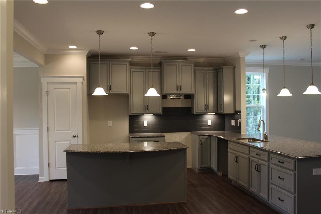 Kitchen with Island