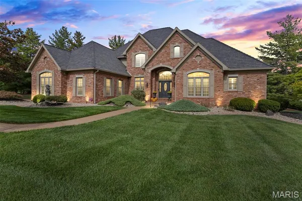 $910,000 | 1 London Park, Edwardsville, IL 62025