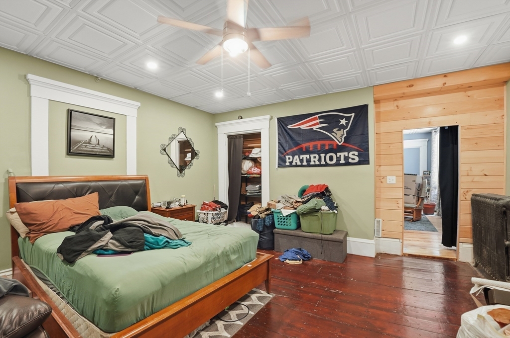 556 High Street Fall River, MA 02720 - Photo 21 of 36