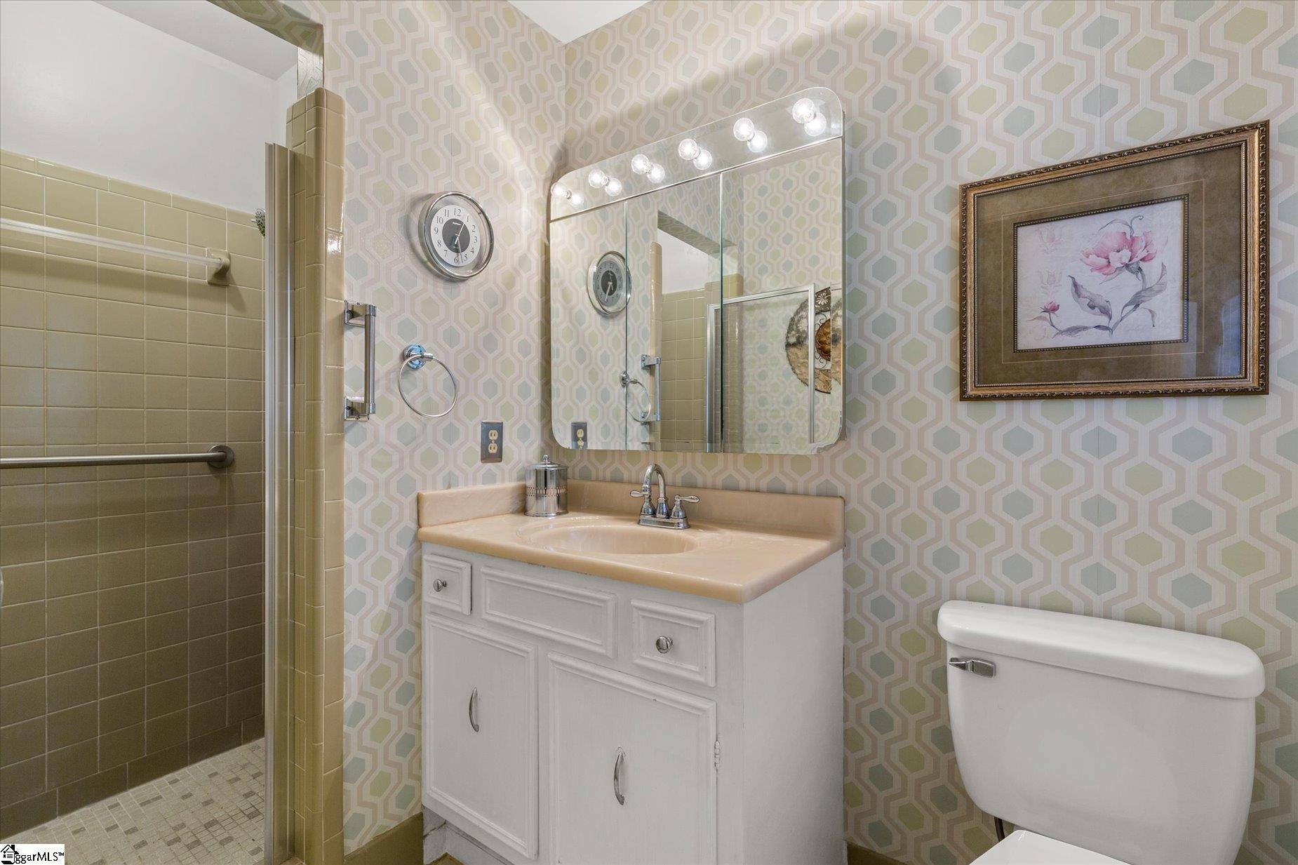 8 Rollingreen Road Greer, SC 29651 - Photo 21 of 27 Gallery Image 21
