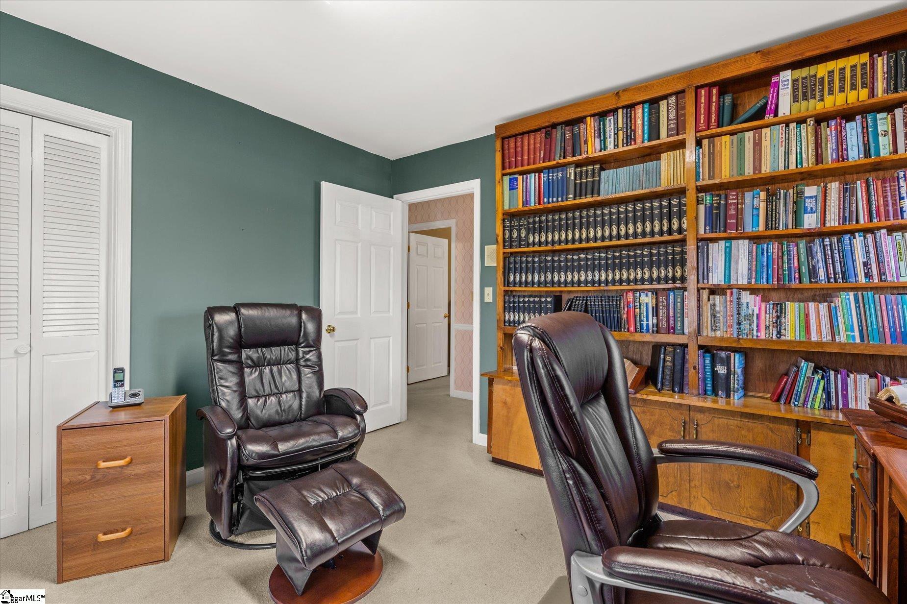 8 Rollingreen Road Greer, SC 29651 - Photo 24 of 27 Gallery Image 24