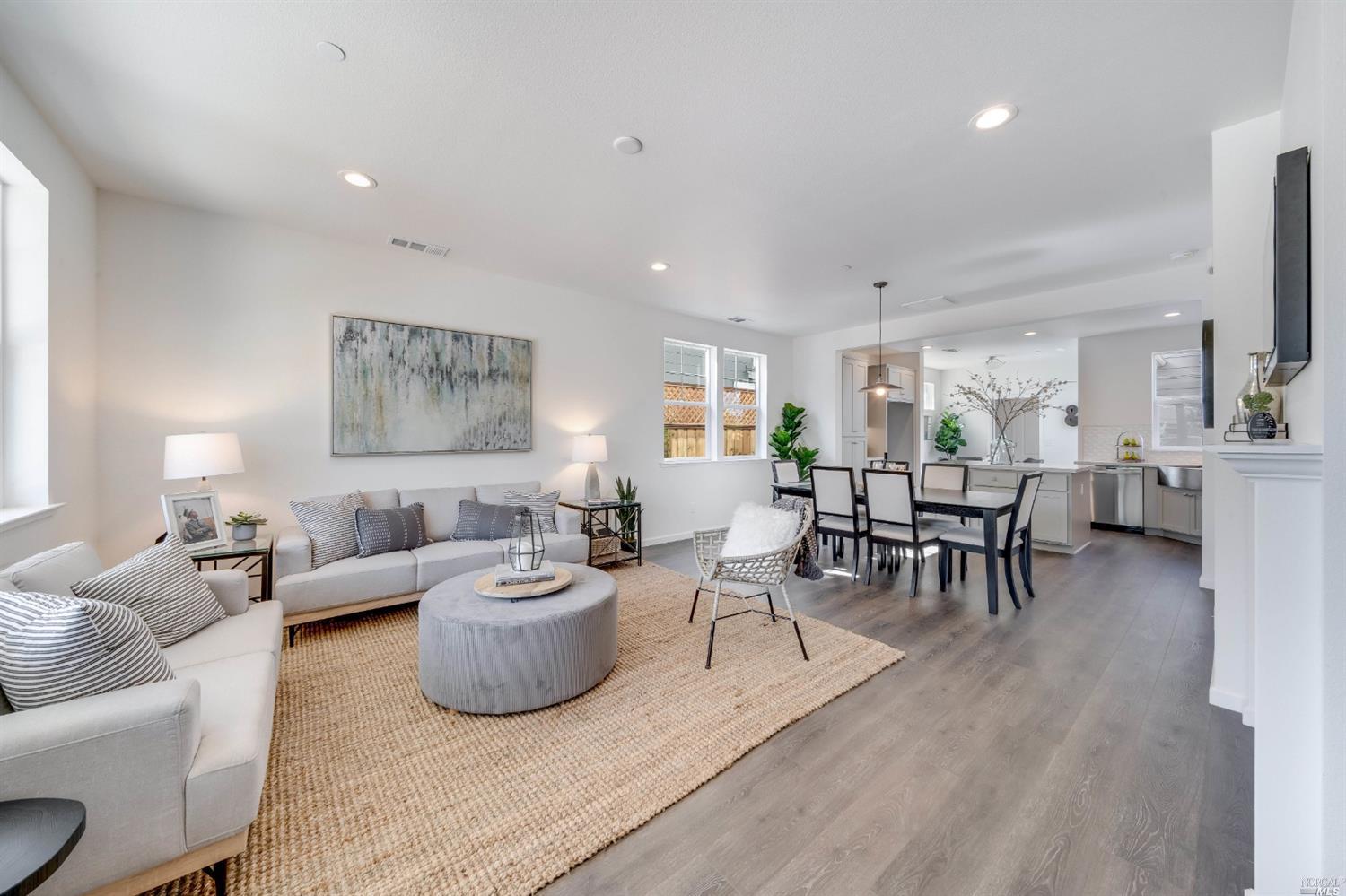 1497 West 3rd Street Santa Rosa, CA 95401 - Photo 1 of 1 Gallery Image 1