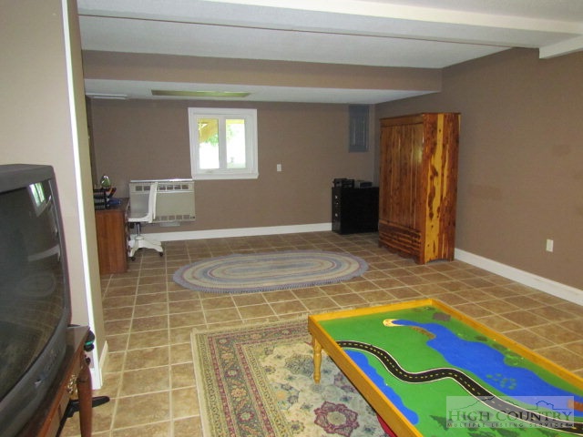 1718 Deerfield Road Boone, NC 28607 - Photo 19 of 35 Gallery Image 19