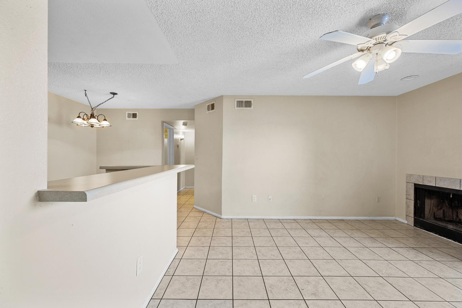 533 West Guadalupe Road, Unit 1047 Mesa, AZ 85210 - Photo 2 of 20 Photo #2
