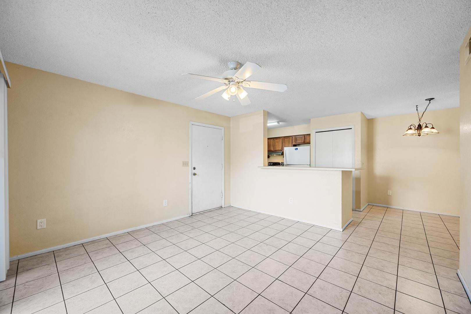 533 West Guadalupe Road, Unit 1047 Mesa, AZ 85210 - Photo 4 of 20 Photo #4