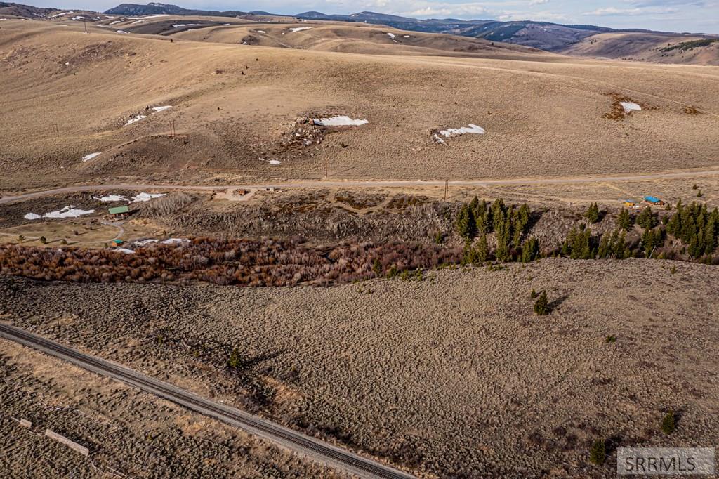 Na Idmon Road Spencer, ID 83446 - Photo 33 of 44