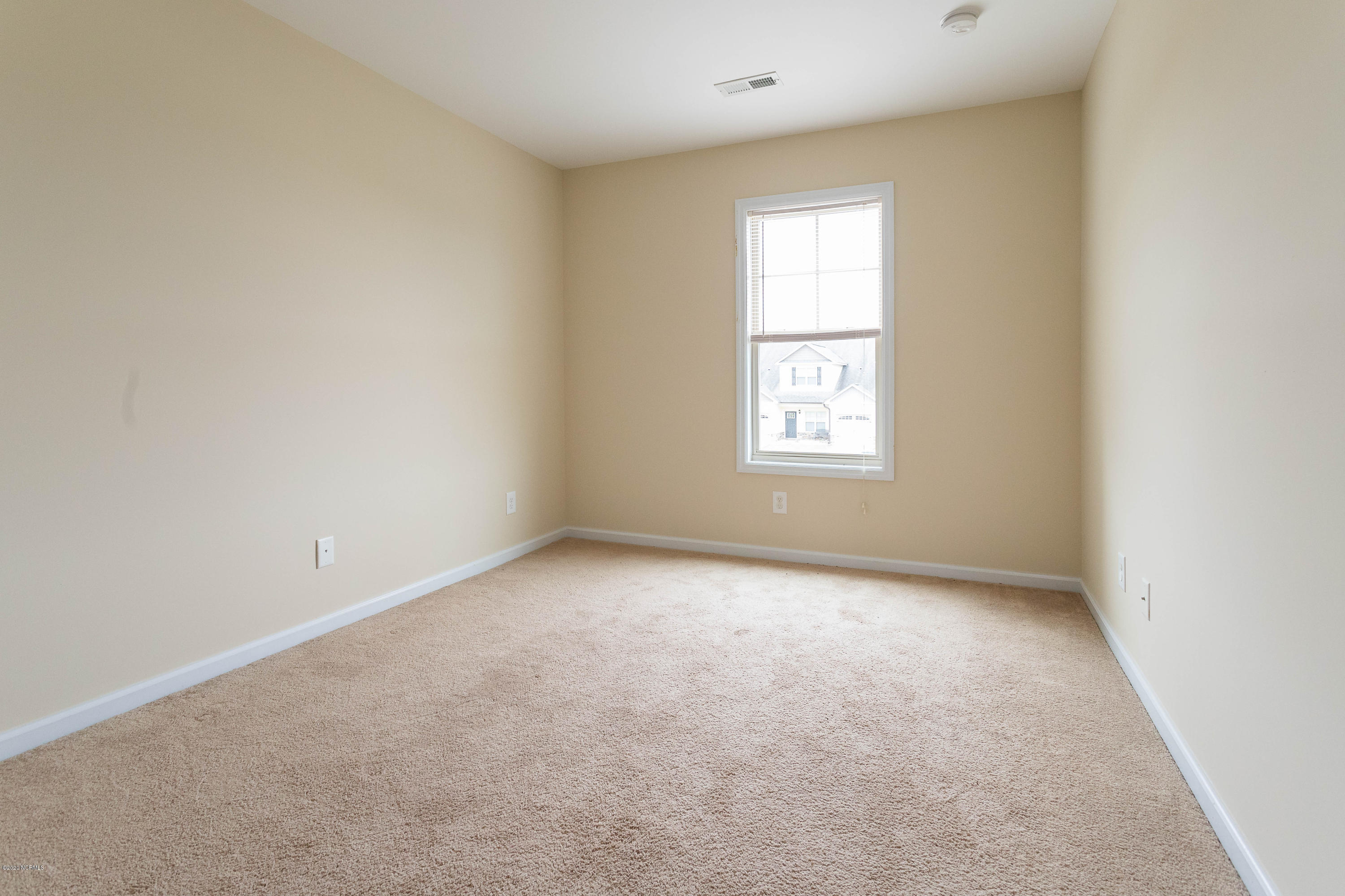305 Winstead Loop Richlands, NC 28574 - Photo 20 of 24 20BED3