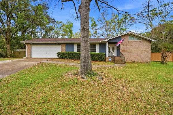 $445,000 | 3120 Briarwood Drive, Tallahassee, FL 32308