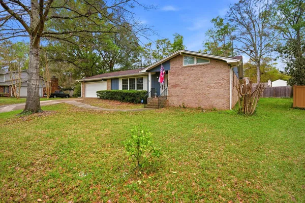 $445,000 | 3120 Briarwood Drive, Tallahassee, FL 32308