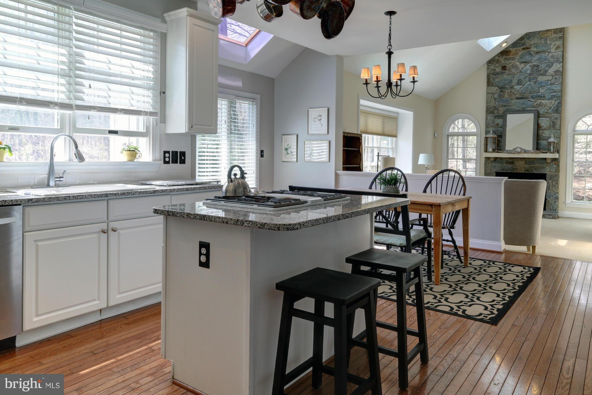26 Riders Court Edgewater, MD 21037 - Photo 7 of 30 Kitchen