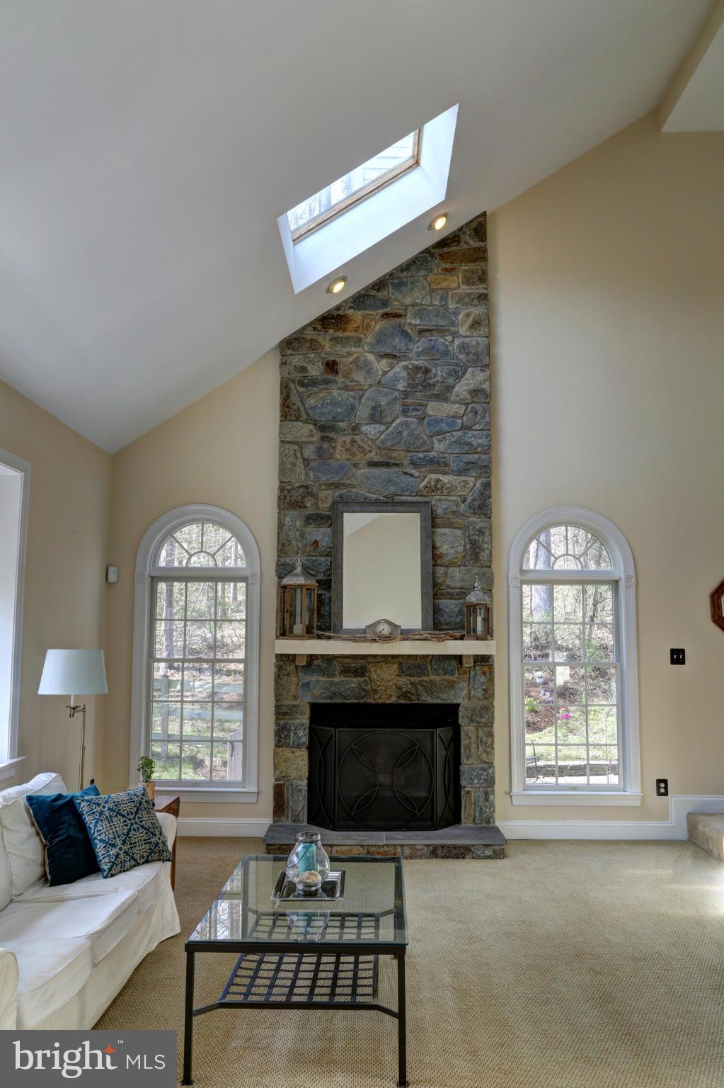 26 Riders Court Edgewater, MD 21037 - Photo 10 of 30 Family Room