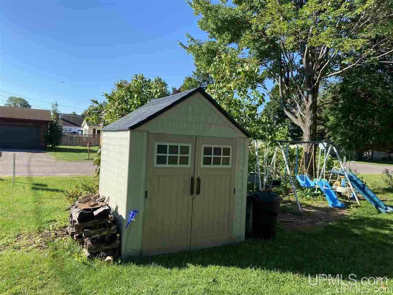 301 Elm Street Ishpeming, MI 49849 - Photo 31 of 32