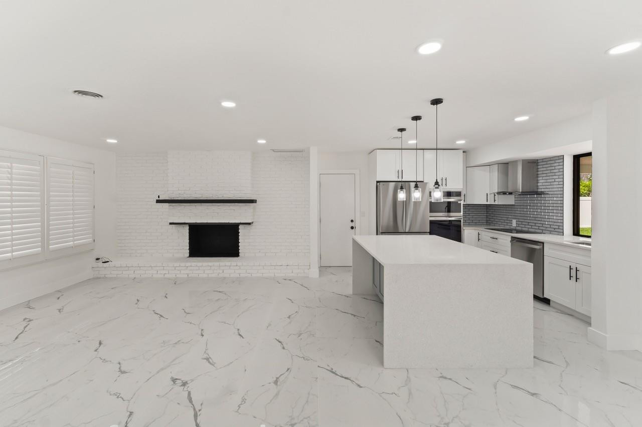 1161 Southwest 14th Street Boca Raton, FL 33486 - Photo 4 of 21 Photo 4